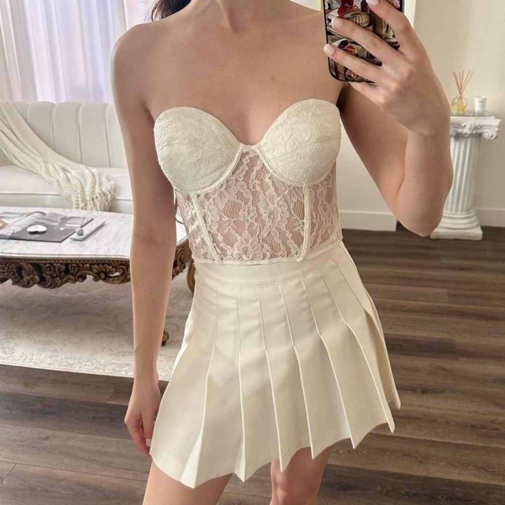 Vintage S Gold Label Victoria's Secret Cream White Bustier Corset Lace Top